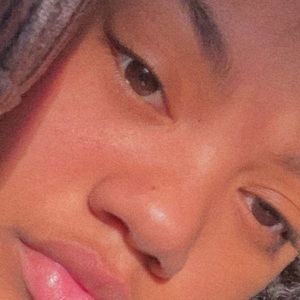 Meet your Posher, Nicoya